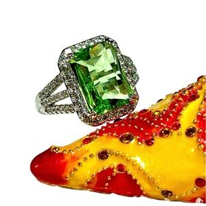 Elegant Green Gemstone Silver Ring/peridot color-August 🎁